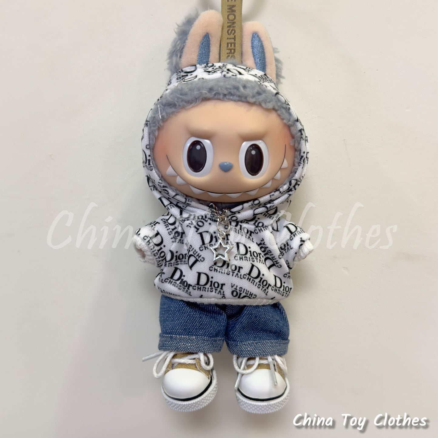 LABUBU 17cm 7inch The Monsters Plush Doll Replacing Clothes Fashion Hoodie Outfit NO TOY