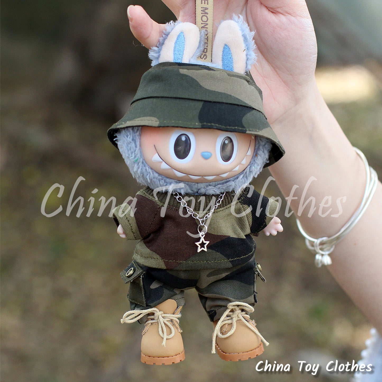 LABUBU 17cm 怪獸毛絨公仔衣帥哥漫畫風格 4 件套無玩具