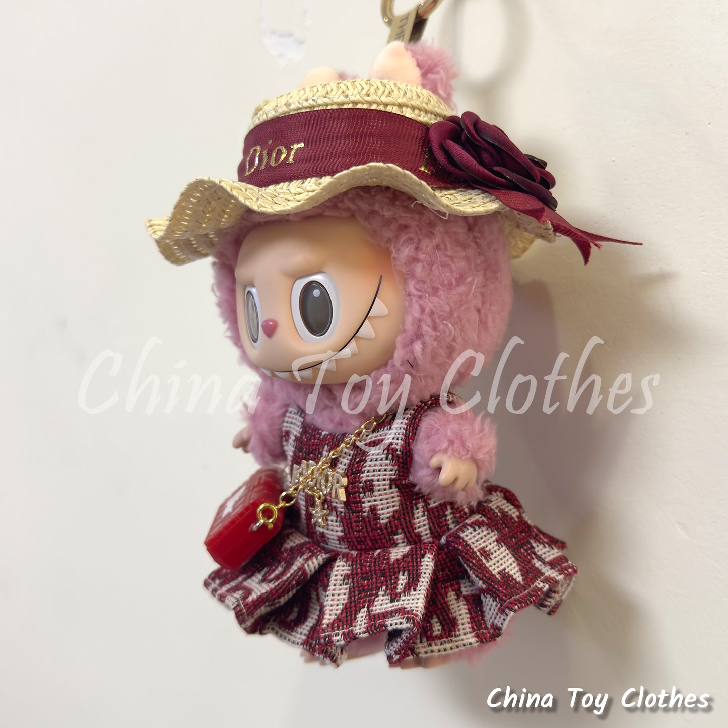 LABUBU 17cm The Monsters Plush Doll Clothes Elegant Straw Hat and Red Skirt and Bag NO TOY