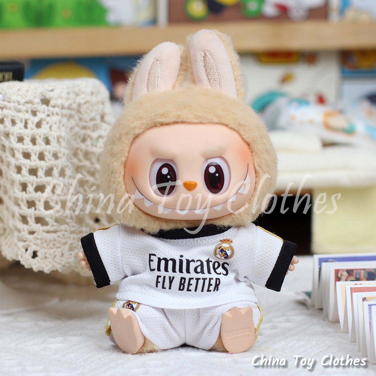 LABUBU 17cm Les Monstres Peluche Poupée Vêtements Lacs N° 77 Basketball Sportsware PAS DE JOUET