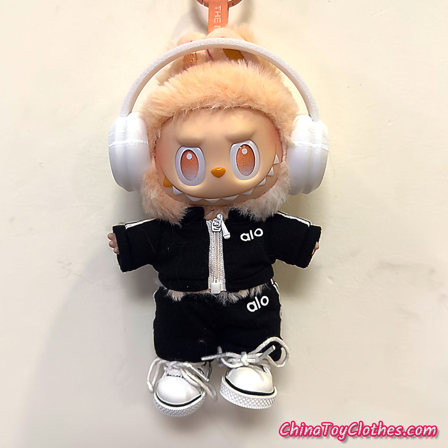 LABUBU 17cm The Monsters Plush Doll Replacing Clothes Black Yoga Leisure Sportswear Outfit NO TOY