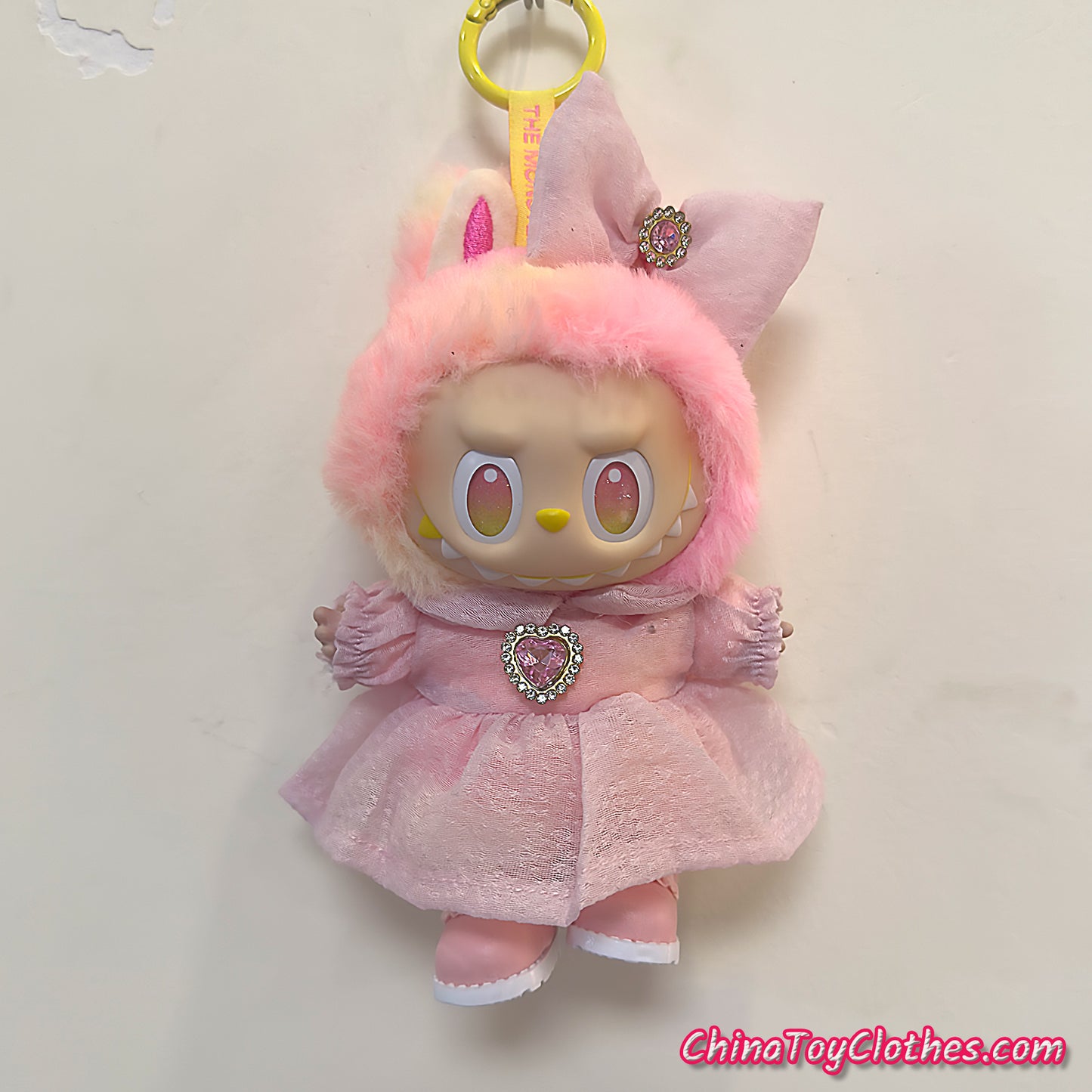 LABUBU 17 公分怪獸毛絨娃娃衣服富婆女孩 GG 套裝無玩具