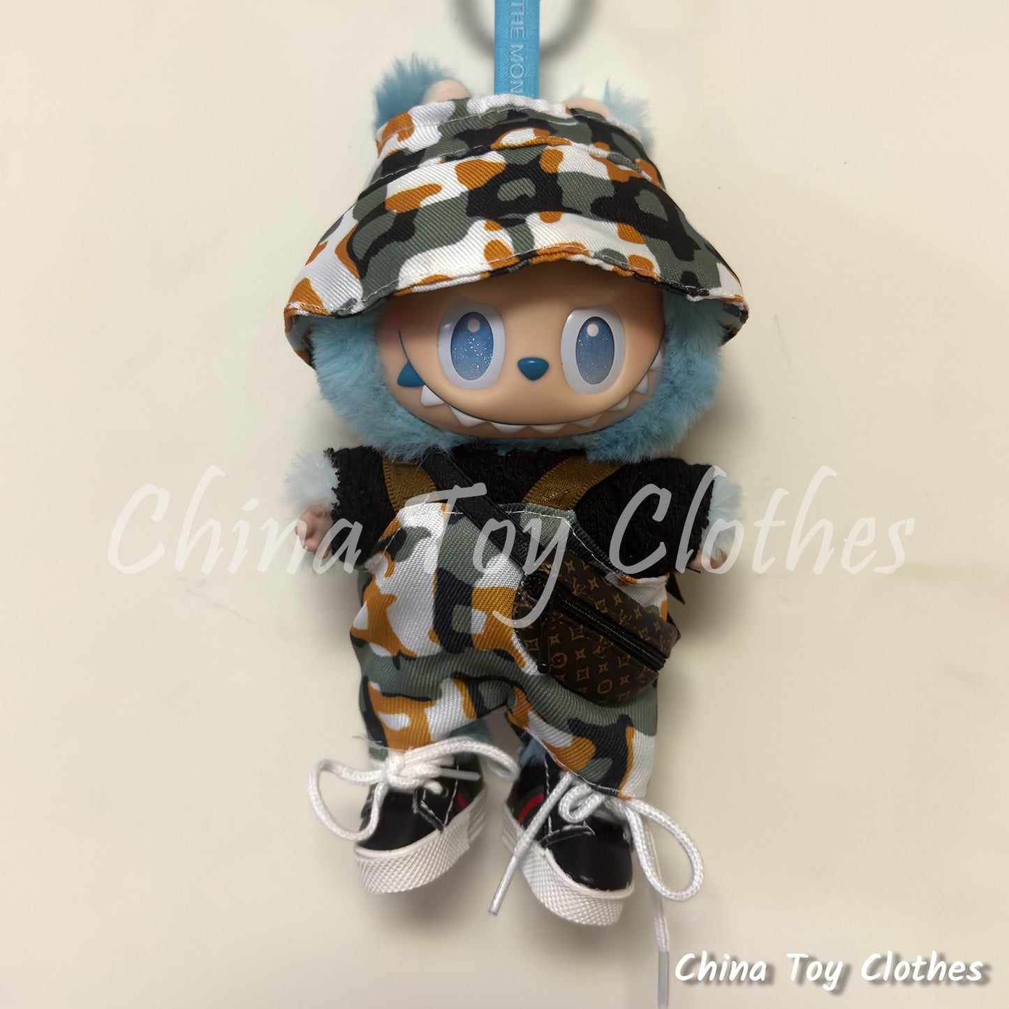 LABUBU 17cm 怪獸毛絨公仔衣帥哥漫畫風格 4 件套無玩具