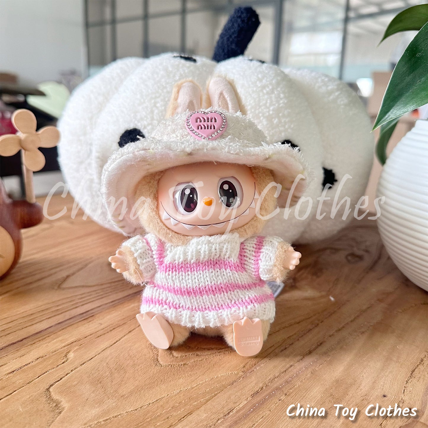 LABUBU 17cm The Monsters Plush Doll Clothes Adorable White min-min Heart Hat NO TOY