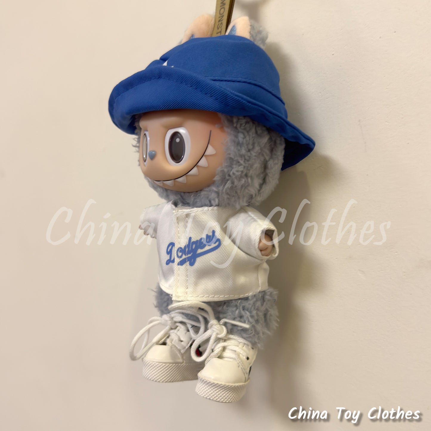 LABUBU 17cm 7" The Monsters Plush Doll Replacing Clothes No. 5 FREEMAN Baseball Sportswear Outfit NO TOY