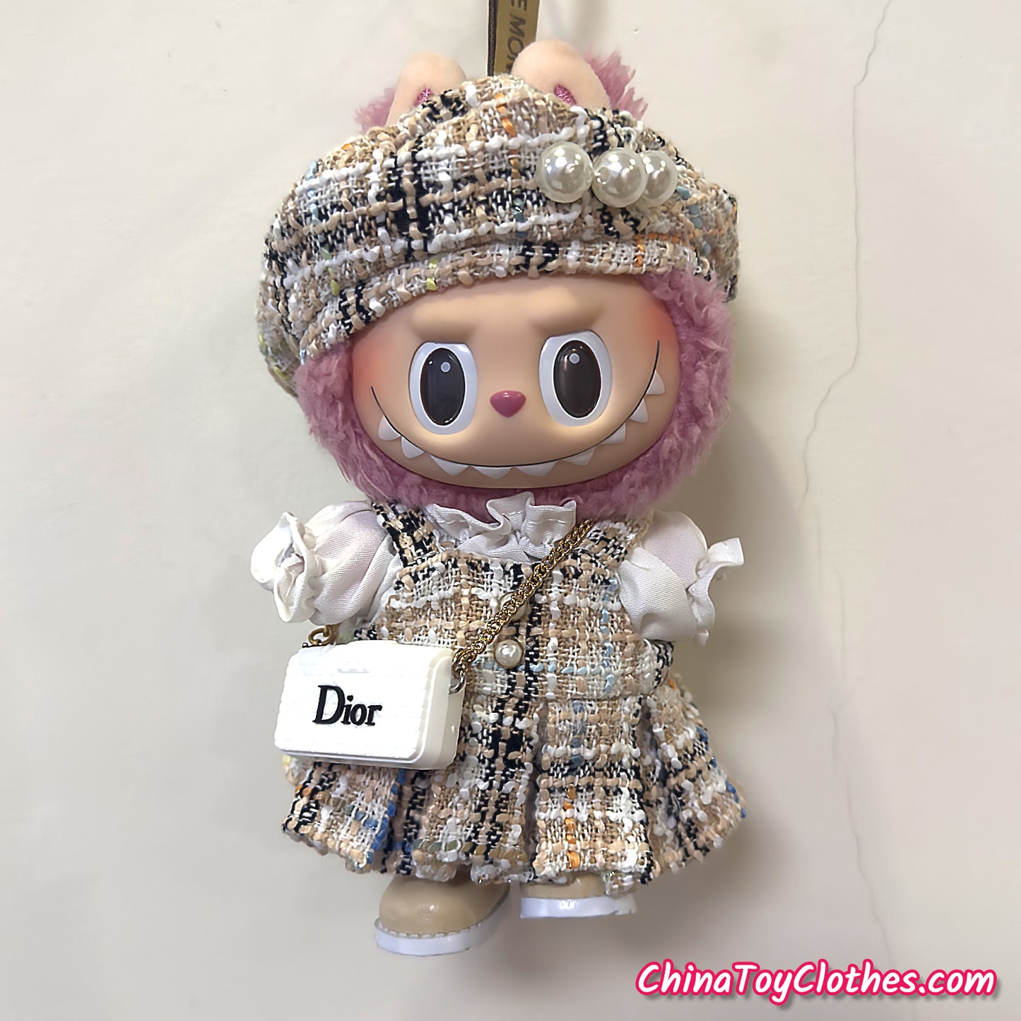LABUBU 17cm Les Monstres Peluche Poupée Vêtements Rich Guy Femme Fille GG Costume PAS DE JOUET