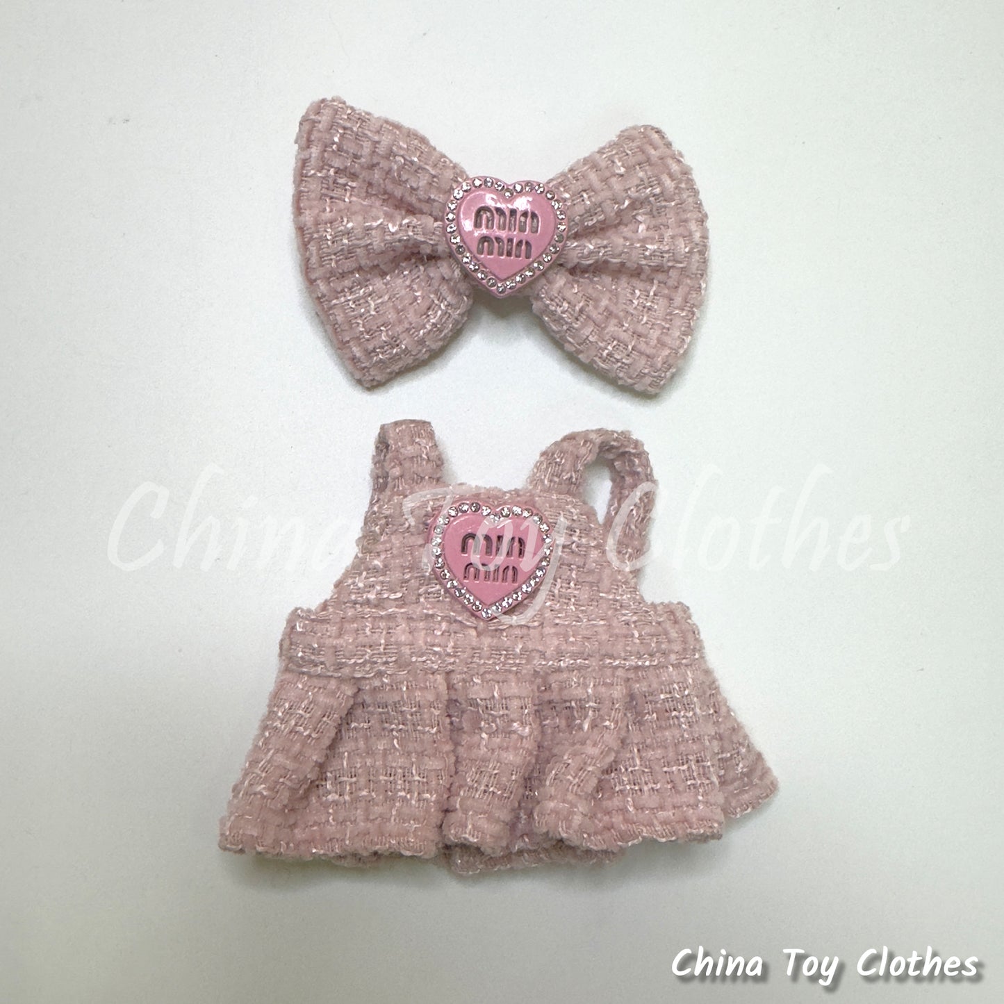 LABUBU 17cm Les Monstres Peluche Poupée Vêtements Beau Mec Style Manga 4 articles dans un costume PAS DE JOUET