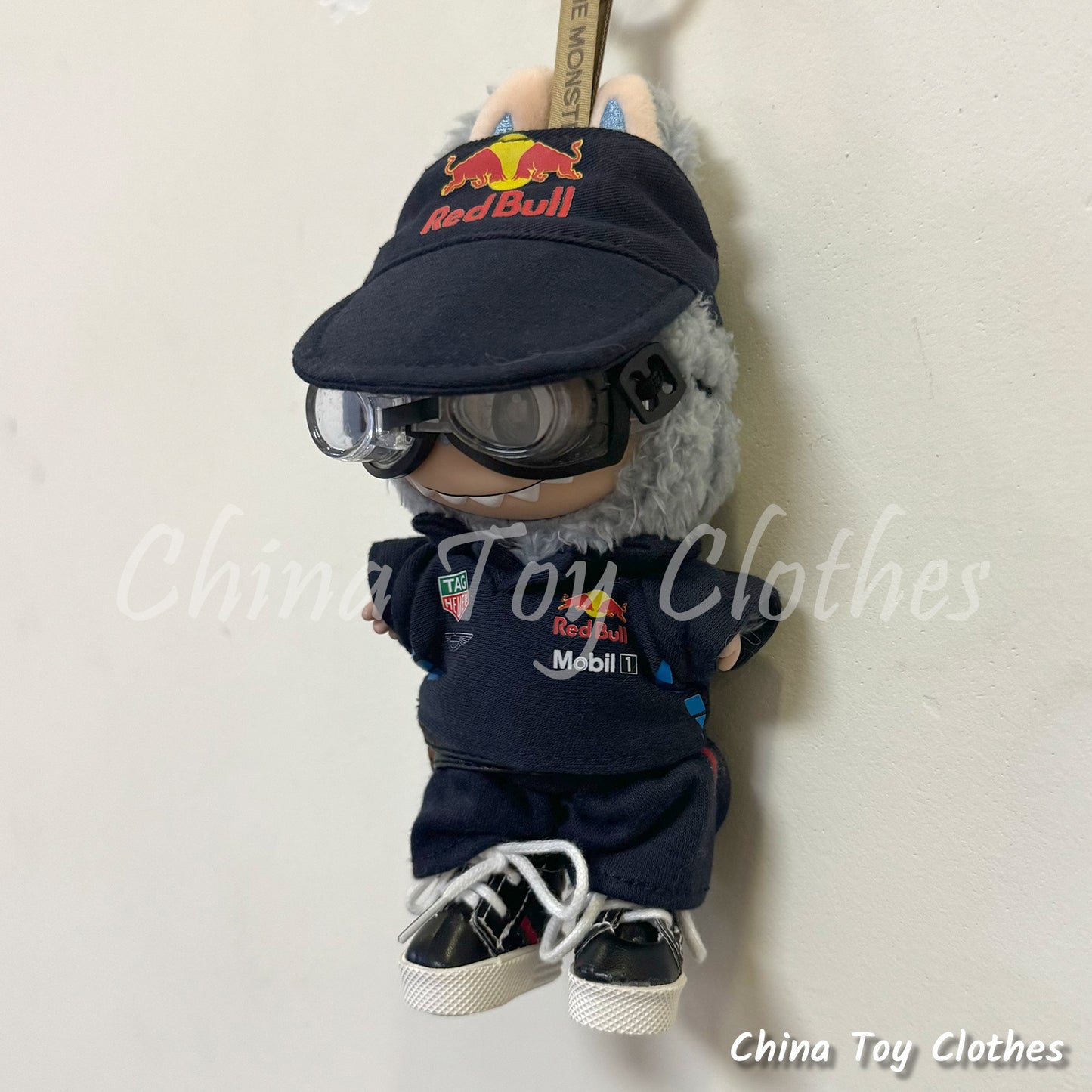 LABUBU 17cm 怪獸毛絨公仔衣帥哥漫畫風格 4 件套無玩具