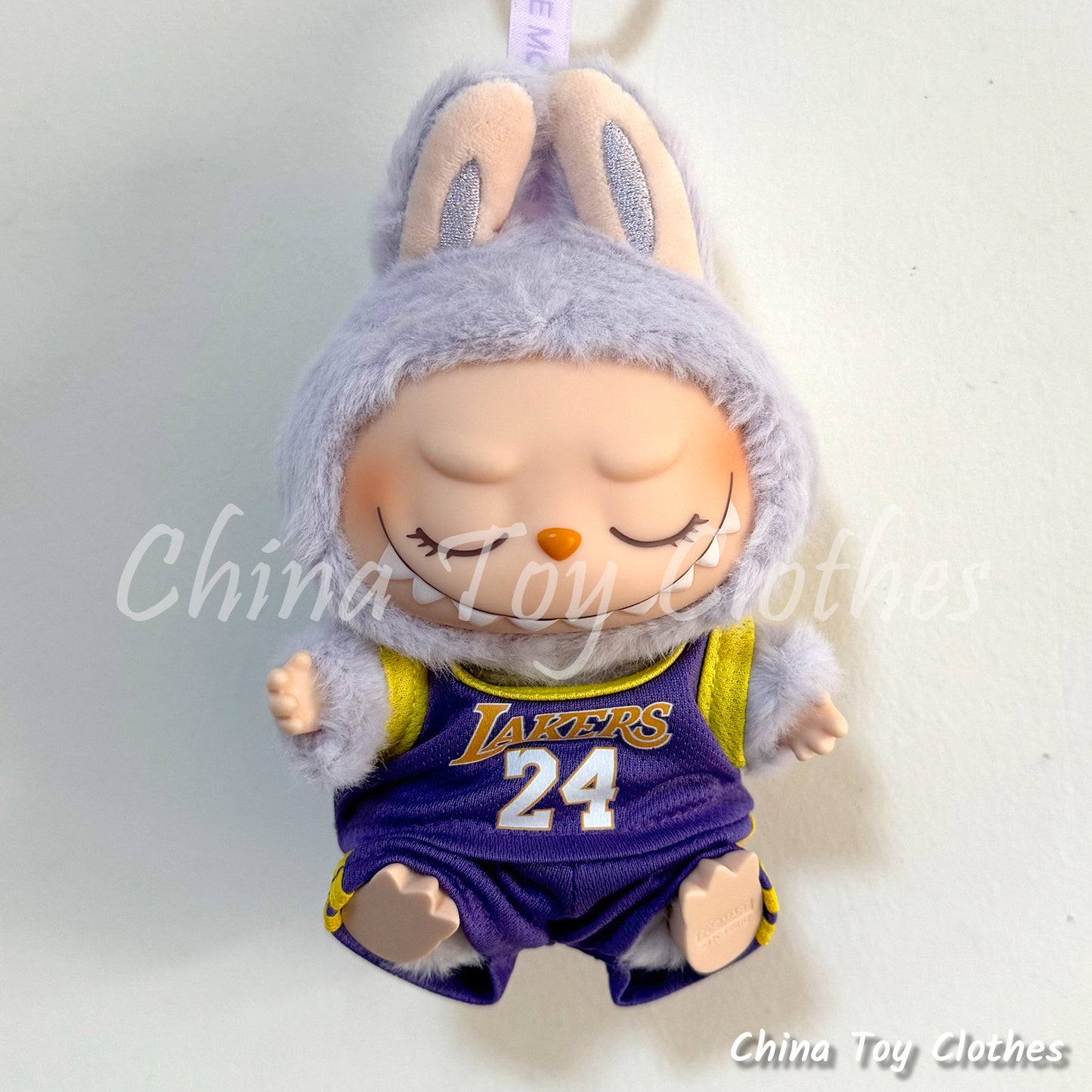 LABUBU 17cm Les Monstres Peluche Poupée Vêtements Lacs N° 24 Basketball Sportsware PAS DE JOUET