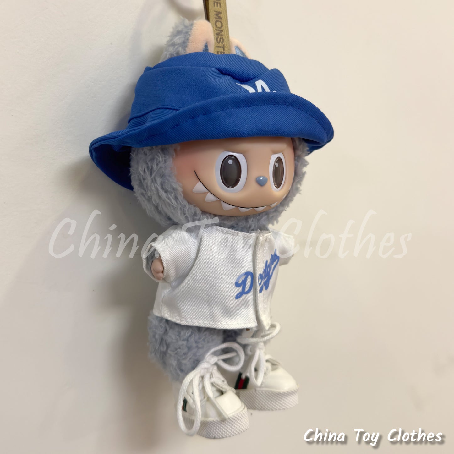 LABUBU 17cm 7" The Monsters Plush Doll Replacing Clothes No. 5 FREEMAN Baseball Sportswear Outfit NO TOY
