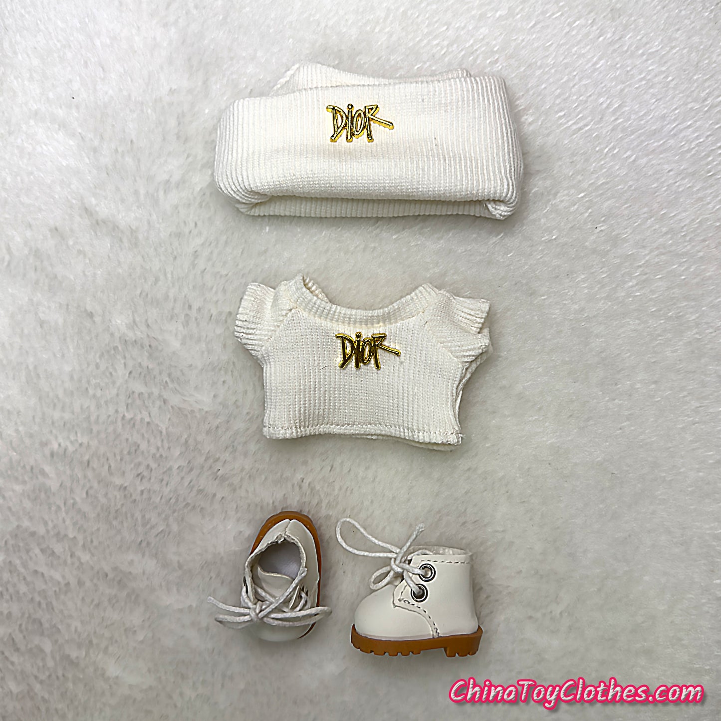 LABUBU 17cm The Monsters Plush Doll Handmade Cute White DD Sweater and Bag NO TOY