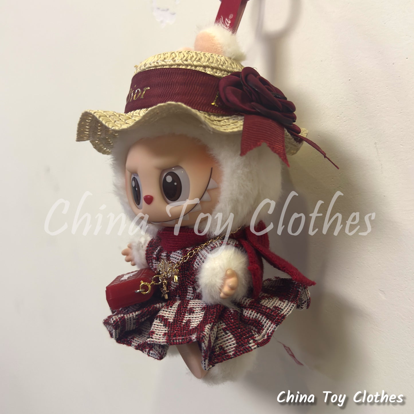 LABUBU 17cm The Monsters Plush Doll Clothes Elegant Straw Hat and Red Skirt and Bag NO TOY