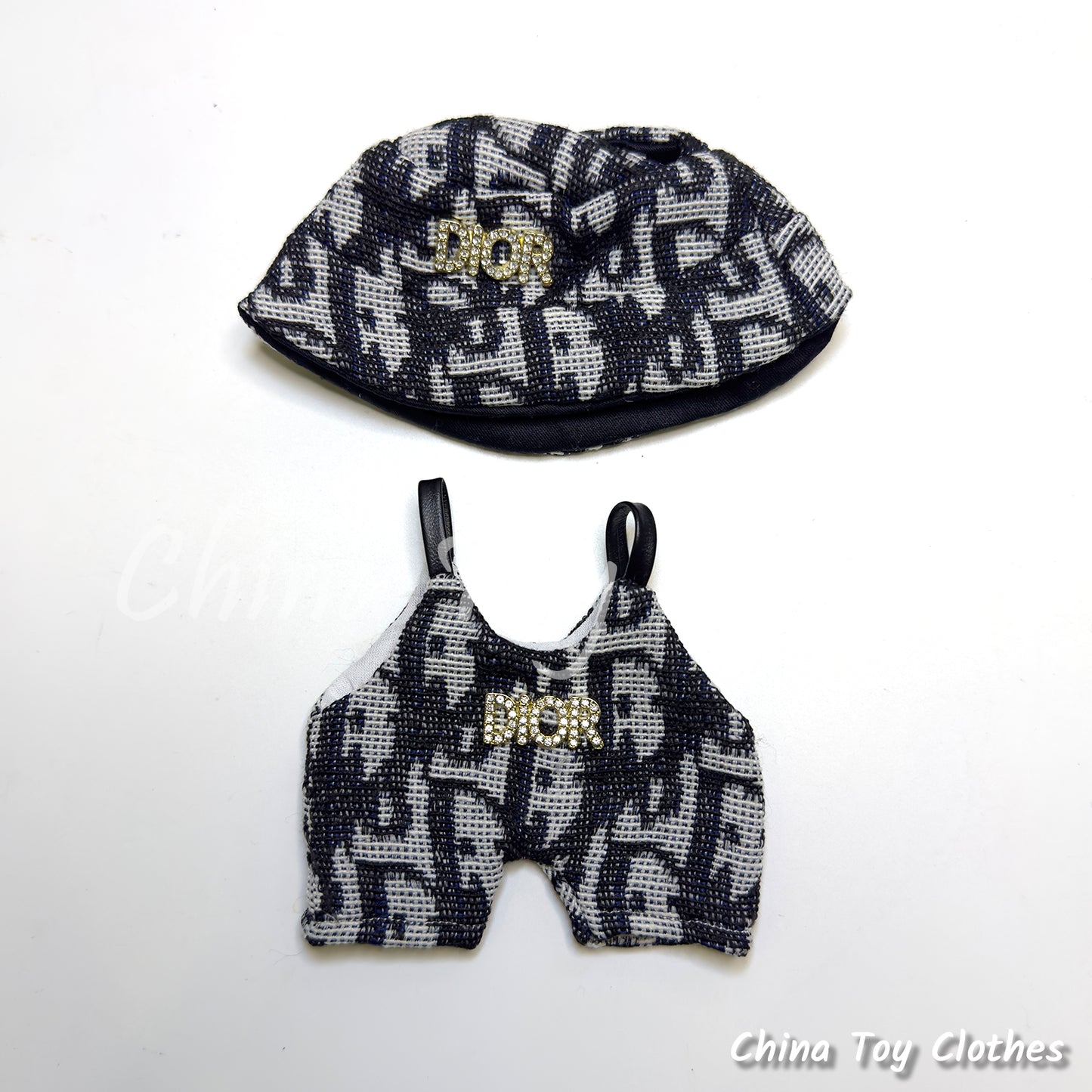 LABUBU 17cm The Monsters Plush Doll Clothes Elegant DD Bucket Hat and Jumpsuit NO TOY