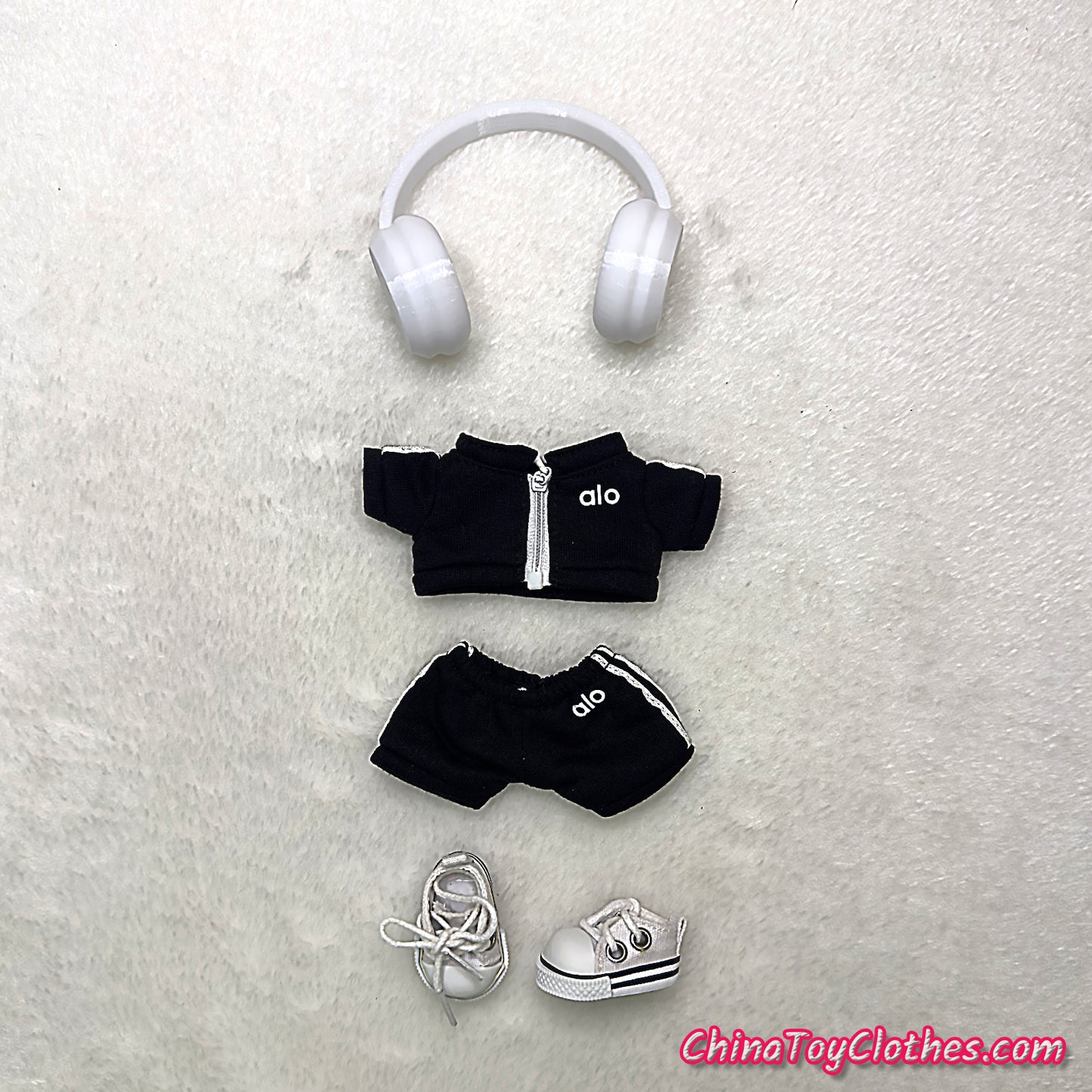 LABUBU 17cm The Monsters Plush Doll Replacing Clothes Black Yoga Leisure Sportswear Outfit NO TOY