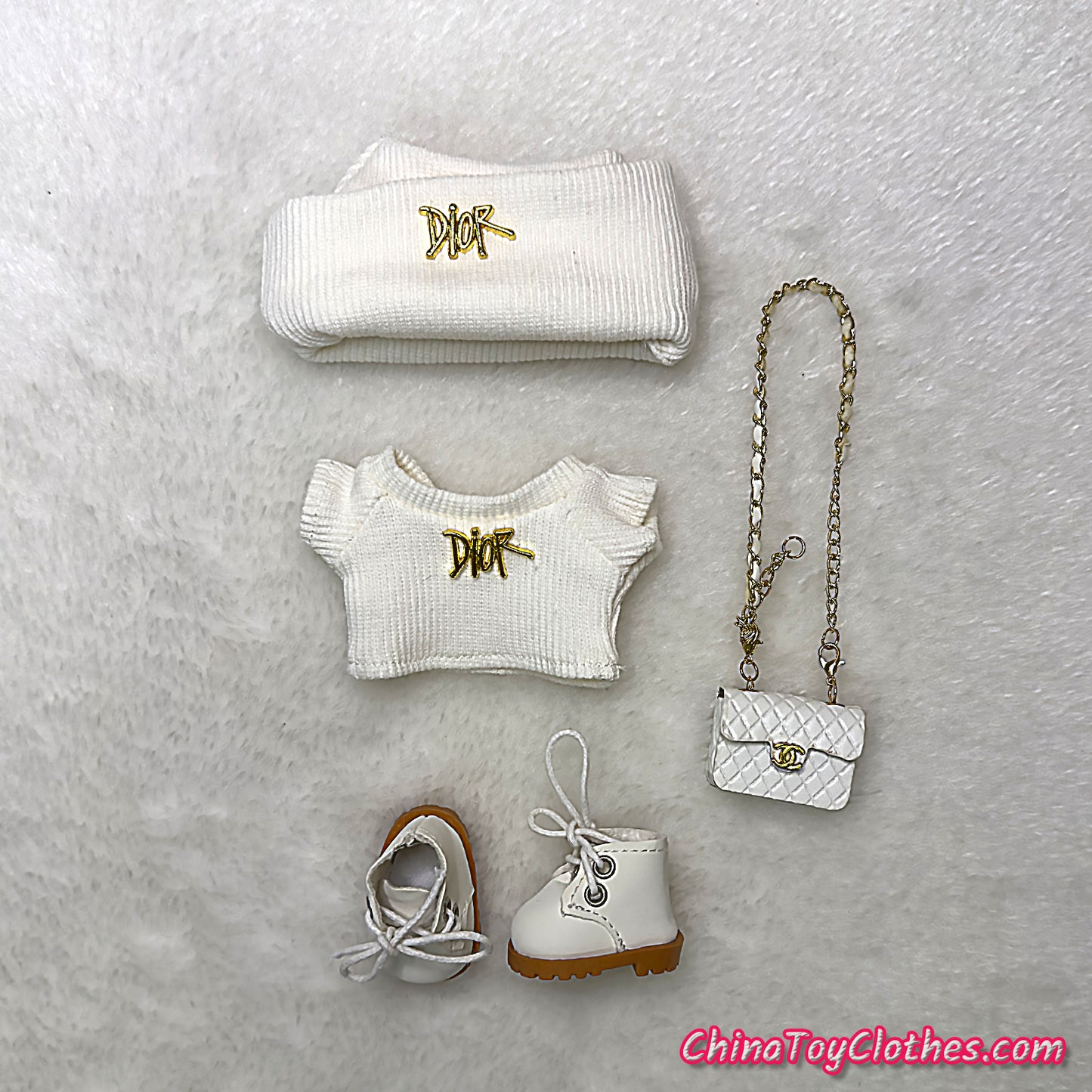 LABUBU 17cm The Monsters Plush Doll Handmade Cute White DD Sweater and Bag NO TOY