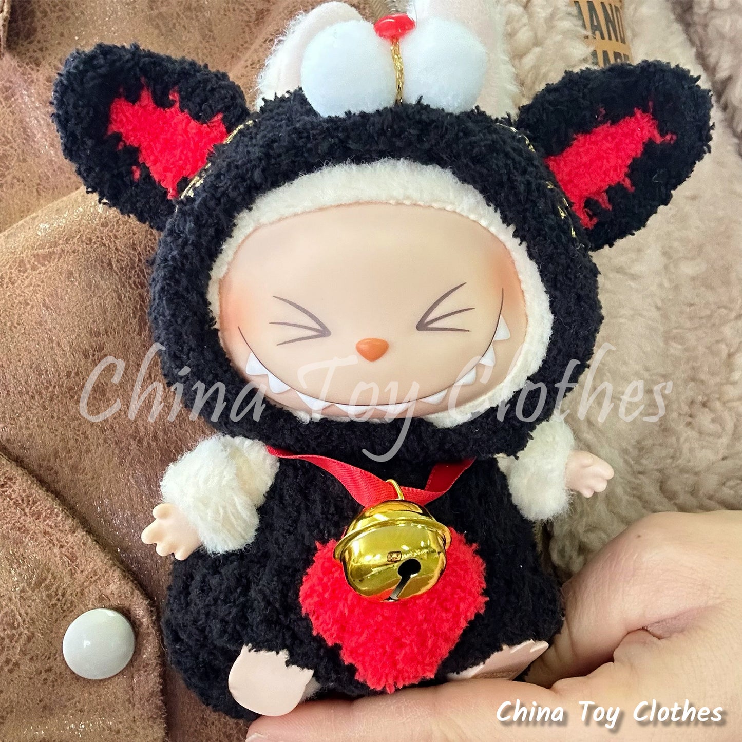 LABUBU 17cm The Monsters Plush Doll Clothes Adorable Handmade Black Beckoning Cat Outfit NO TOY