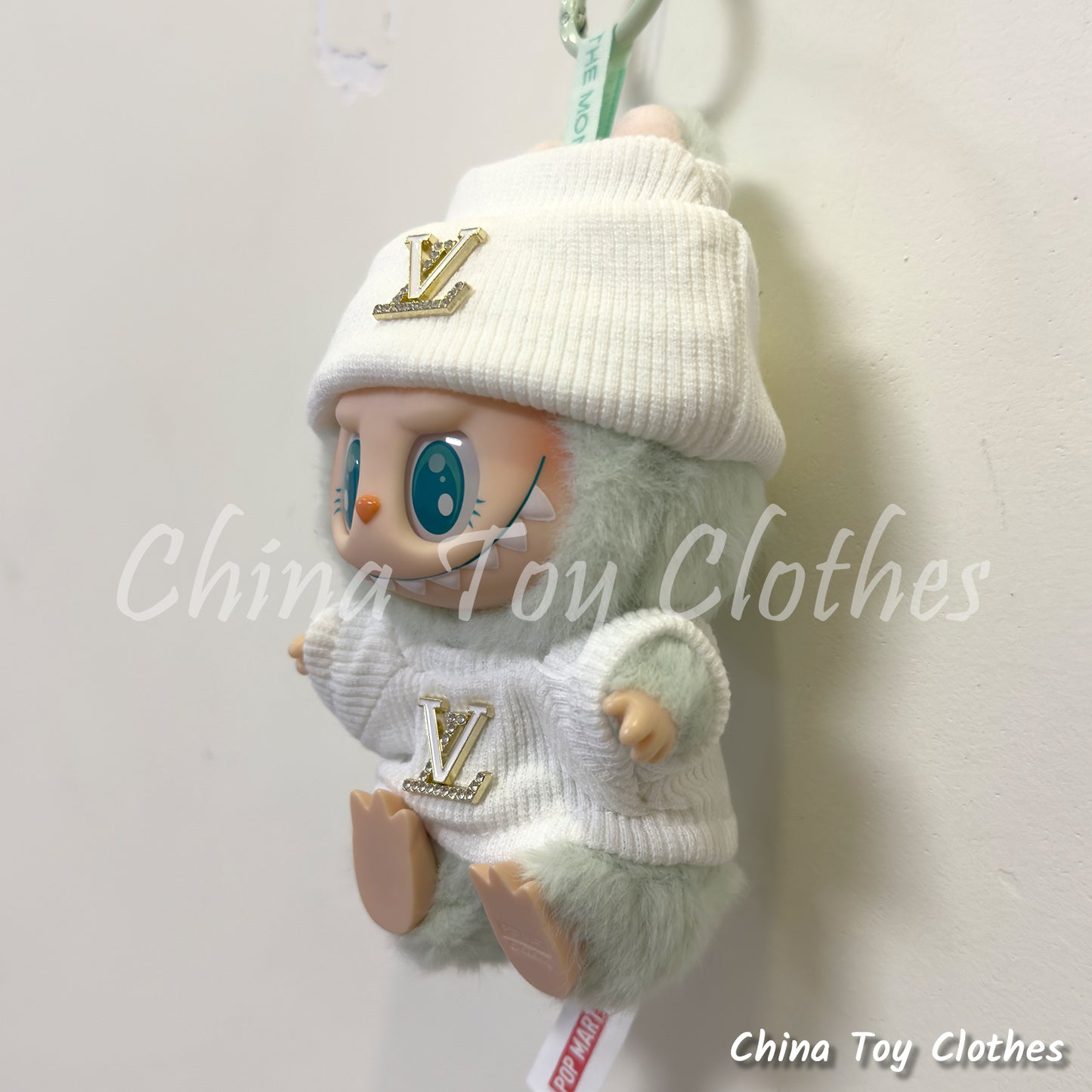 LABUBU 17cm 7" The Monsters Plush Doll Clothes White Rich Lady VV Leisure Suit NO TOY